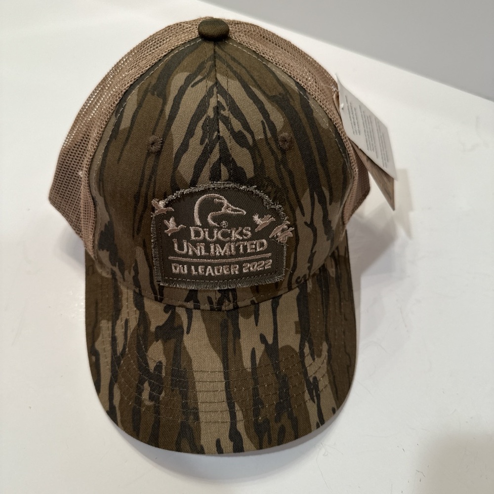 Ducks Unlimited Mossy Oak Camouflage Cap
